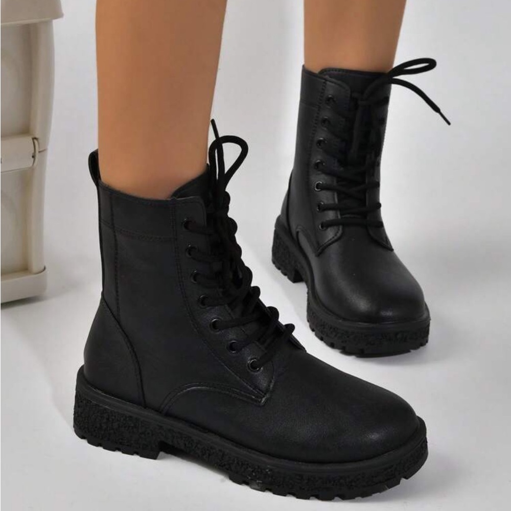 Classic Black Lace-Up Women's Boots